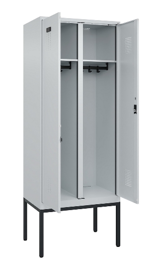 C+P Schwarz-Weiß-Spind Evolo PLUS 0490327-40 mit Gestell 4 Abt.je 300mm Drehriegel (HxBxT) 2120x1200x815mm 7035/0010