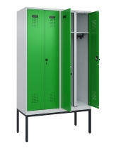 C+P Schwarz-Weiß-Spind Evolo PLUS 0490327-40 mit Gestell 4 Abt.je 300mm Drehriegel (HxBxT) 2120x1200x815mm 7035/0010