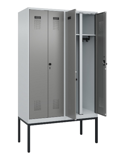 C+P Schwarz-Weiß-Spind Evolo PLUS 0490327-40 mit Gestell 4 Abt.je 300mm Drehriegel (HxBxT) 2120x1200x815mm 7035/0010