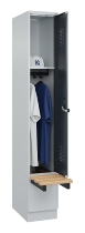 C+P Spind Evolo PLUS 049040-30 integrierte Bank 3 Abt.je 300mm Drehriegel (HxBxT) 1950x900x815mm 9016/6019
