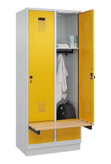C+P Spind Evolo PLUS 049040-30 integrierte Bank 3 Abt.je 300mm Drehriegel (HxBxT) 1950x900x815mm 9016/6019