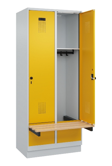 C+P Spind Evolo PLUS 049040-30 integrierte Bank 3 Abt.je 300mm Drehriegel (HxBxT) 1950x900x815mm 9016/6019