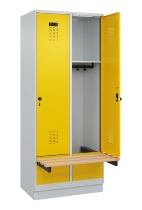 C+P Spind Evolo PLUS 049040-30 integrierte Bank 3 Abt.je 300mm Drehriegel (HxBxT) 1950x900x815mm 9016/6019