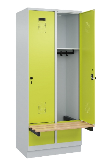 C+P Spind Evolo PLUS 049040-30 integrierte Bank 3 Abt.je 300mm Drehriegel (HxBxT) 1950x900x815mm 9016/6019