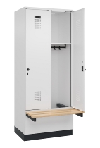 C+P Spind Evolo PLUS 049040-30 integrierte Bank 3 Abt.je 300mm Drehriegel (HxBxT) 1950x900x815mm 9016/6019