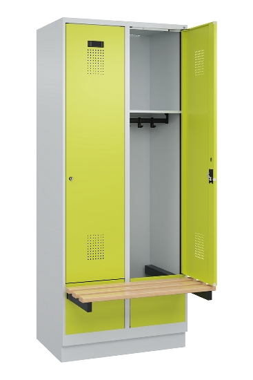 C+P Spind Evolo PLUS 049040-30 integrierte Bank 3 Abt.je 300mm Drehriegel (HxBxT) 1950x900x815mm 9016/6019