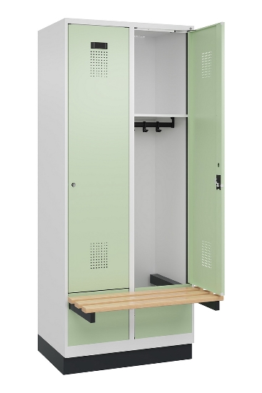C+P Spind Evolo PLUS 049040-30 integrierte Bank 3 Abt.je 300mm Drehriegel (HxBxT) 1950x900x815mm 9016/6019
