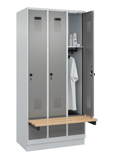 C+P Spind Evolo PLUS 049040-30 integrierte Bank 3 Abt.je 300mm Drehriegel (HxBxT) 1950x900x815mm 9016/6019
