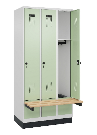 C+P Spind Evolo PLUS 049040-30 integrierte Bank 3 Abt.je 300mm Drehriegel (HxBxT) 1950x900x815mm 9016/6019