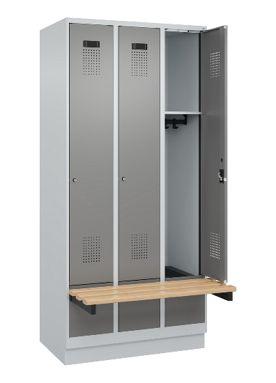 C+P Spind Evolo PLUS 049040-30 integrierte Bank 3 Abt.je 300mm Drehriegel (HxBxT) 1950x900x815mm 9016/6019