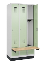 C+P Spind Evolo PLUS 049040-30 integrierte Bank 3 Abt.je 300mm Drehriegel (HxBxT) 1950x900x815mm 9016/6019