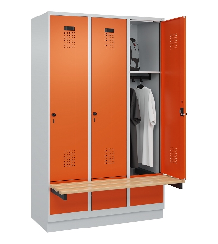 C+P Spind Evolo PLUS 049040-30 integrierte Bank 3 Abt.je 300mm Drehriegel (HxBxT) 1950x900x815mm 9016/6019
