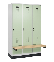 C+P Spind Evolo PLUS 049040-30 integrierte Bank 3 Abt.je 300mm Drehriegel (HxBxT) 1950x900x815mm 9016/6019