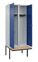 C+P Schwarz-Weiß-Spind Evolo PLUS 0490427-22 schw.Bank 2 Abt.je 400mm Drehriegel (HxBxT) 2120x800x815mm 7035/5012