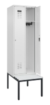 C+P Spind Evolo PLUS 0490507-12 mit Bank 1 Abt.400mm Drehriegel (HxBxT) 2120x400x815mm 7035/6011