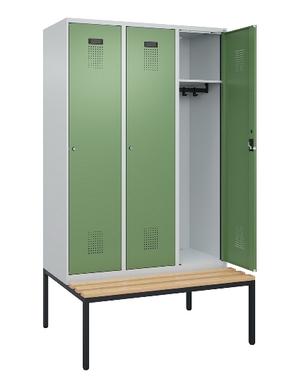 C+P Spind Evolo PLUS 0490507-32 mit Bank 3 Abt.400mm Drehriegel (HxBxT) 2120x1200x815mm 9016/3015