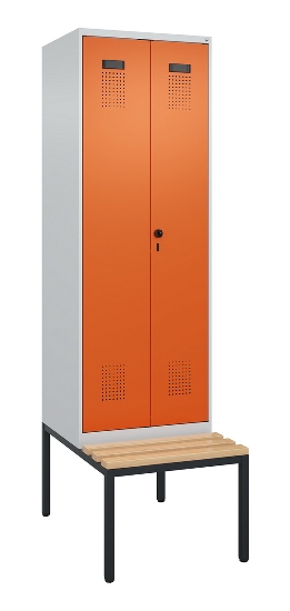 C+P Schwarz-Weiß-Spind Evolo PLUS 0490527-40 mit Bank 4 Abt.je 300mm Drehriegel (HxBxT) 2120x1200x815mm 7035/3000