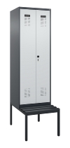 C+P Schwarz-Weiß-Spind Evolo PLUS 0490527-22 mit Bank 2 Abt.je 400mm Zylinder (HxBxT) 2120x800x815mm 9016/6019