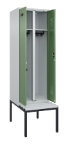 C+P Schwarz-Weiß-Spind Evolo PLUS 0490527-22 mit Bank 2 Abt.je 400mm Zylinder (HxBxT) 2120x800x815mm 9016/6019