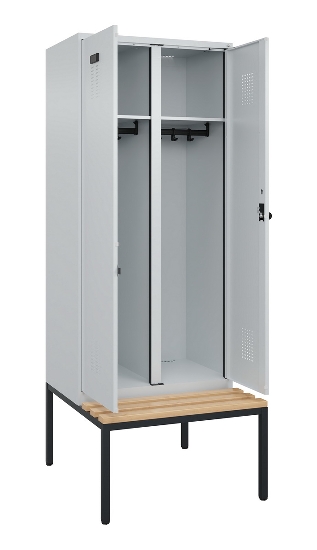 C+P Schwarz-Weiß-Spind Evolo PLUS 0490527-40 mit Bank 4 Abt.je 300mm Drehriegel (HxBxT) 2120x1200x815mm 7035/3000