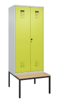 C+P Schwarz-Weiß-Spind Evolo PLUS 0490527-40 mit Bank 4 Abt.je 300mm Drehriegel (HxBxT) 2120x1200x815mm 7035/3000