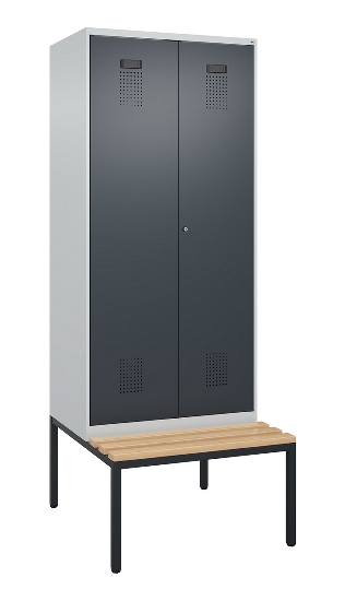 C+P Schwarz-Weiß-Spind Evolo PLUS 0490527-40 mit Bank 4 Abt.je 300mm Drehriegel (HxBxT) 2120x1200x815mm 7035/3000