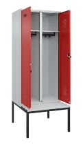 C+P Schwarz-Weiß-Spind Evolo PLUS 0490527-22 mit Bank 2 Abt.je 400mm Zylinder (HxBxT) 2120x800x815mm 9016/6019