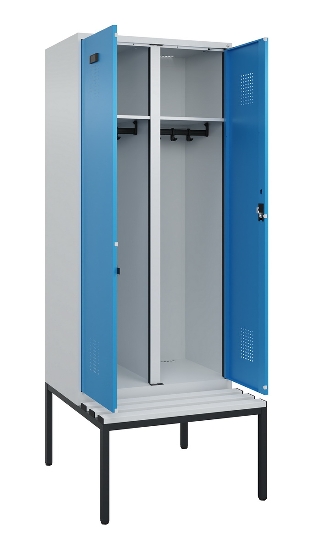 C+P Schwarz-Weiß-Spind Evolo PLUS 0490527-22 mit Bank 2 Abt.je 400mm Zylinder (HxBxT) 2120x800x815mm 9016/6019