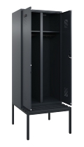 C+P Schwarz-Weiß-Spind Evolo PLUS 0490527-22 mit Bank 2 Abt.je 400mm Zylinder (HxBxT) 2120x800x815mm 9016/6019