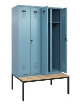 C+P Schwarz-Weiß-Spind Evolo PLUS 0490527-22 mit Bank 2 Abt.je 400mm Drehriegel (HxBxT) 2120x800x815mm 3015/3015