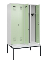 C+P Schwarz-Weiß-Spind Evolo PLUS 0490527-22 mit Bank 2 Abt.je 400mm Zylinder (HxBxT) 2120x800x815mm 9016/6019