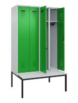 C+P Schwarz-Weiß-Spind Evolo PLUS 0490527-22 mit Bank 2 Abt.je 400mm Zylinder (HxBxT) 2120x800x815mm 9016/6019