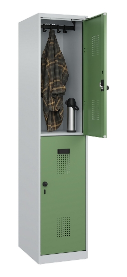 C+P Doppelstock-Spind 049300-32 Evolo PLUS bodenstehend 3 Abt.400mm je 2 Fächer Drehriegel (HxBxT)1850x1200x500mm 9016/6019
