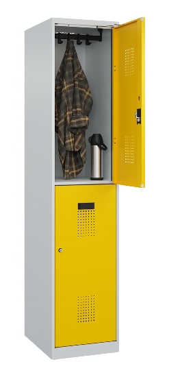 C+P Doppelstock-Spind 049300-32 Evolo PLUS bodenstehend 3 Abt.400mm je 2 Fächer Drehriegel (HxBxT)1850x1200x500mm 9016/6019