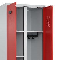 C+P Wäsche-/Garderobenpind Evolo PLUS 0496x0-20/-22 bodenstehend/Füße/Sockel