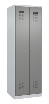 C+P Wäsche-/Garderobenpind Evolo PLUS 0496x0-20/-22 bodenstehend/Füße/Sockel