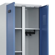 C+P Wäsche-/Garderobenpind Evolo PLUS 0496x0-20/-22 bodenstehend/Füße/Sockel