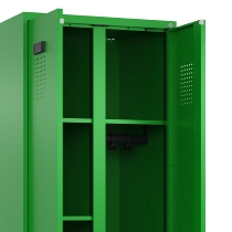 C+P Wäsche-/Garderobenspind Evolo PLUS 049620-22 mit Sockel 2 Abt.je 400mm Zylinder (HxBxT) 1950x800x500mm 6037/6037