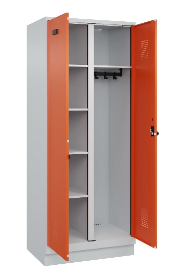 C+P Putzmittel-Spind Evolo PLUS 049x00-00/-02 bodenstehend/Füße/Sockel