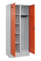 C+P Putzmittel-Spind Evolo PLUS 049x00-00/-02 bodenstehend/Füße/Sockel