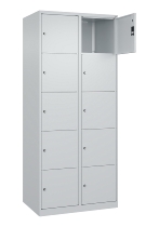 C+P Schließfachschrank Classic PLUS, Sockel, 4 Abteile, 1950x1200x500mm, 9016/9016