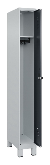 C+P Spind Classic PLUS 080010-39 mit Füßen 3 Abt. 250mm Zylinderschloss (HxBxT) 1950x750x500mm 7016/7016