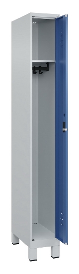 C+P Spind Classic PLUS 080010-39 mit Füßen 3 Abt. 250mm Zylinderschloss (HxBxT) 1950x750x500mm 7016/7016