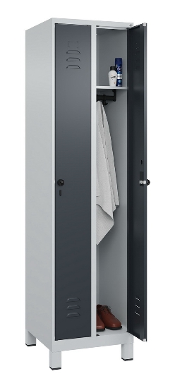C+P Spind Classic PLUS 080010-39 mit Füßen 3 Abt. 250mm Zylinderschloss (HxBxT) 1950x750x500mm 7016/7016