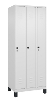 C+P Spind Classic PLUS 080010-39 mit Füßen 3 Abt. 250mm Zylinderschloss (HxBxT) 1950x750x500mm 7016/7016