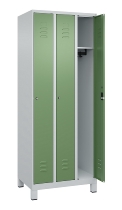 C+P Spind Classic PLUS 080010-39 mit Füßen 3 Abt. 250mm Zylinderschloss (HxBxT) 1950x750x500mm 7016/7016