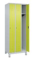 C+P Spind Classic PLUS 080010-39 mit Füßen 3 Abt. 250mm Zylinderschloss (HxBxT) 1950x750x500mm 7016/7016
