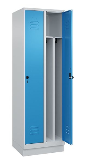 C+P Spind Classic PLUS 080020-12f mit Sockel 1 Abt.400mm Trennwand Drehriegel (HxBxT) 1950x400x500mm 7035/2004