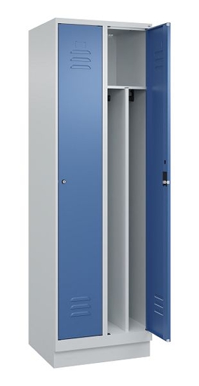 C+P Spind Classic PLUS 080020-12f mit Sockel 1 Abt.400mm Trennwand Drehriegel (HxBxT) 1950x400x500mm 7035/2004