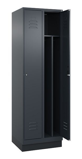 C+P Spind Classic PLUS 080020-12f mit Sockel 1 Abt.400mm Trennwand Drehriegel (HxBxT) 1950x400x500mm 7035/2004